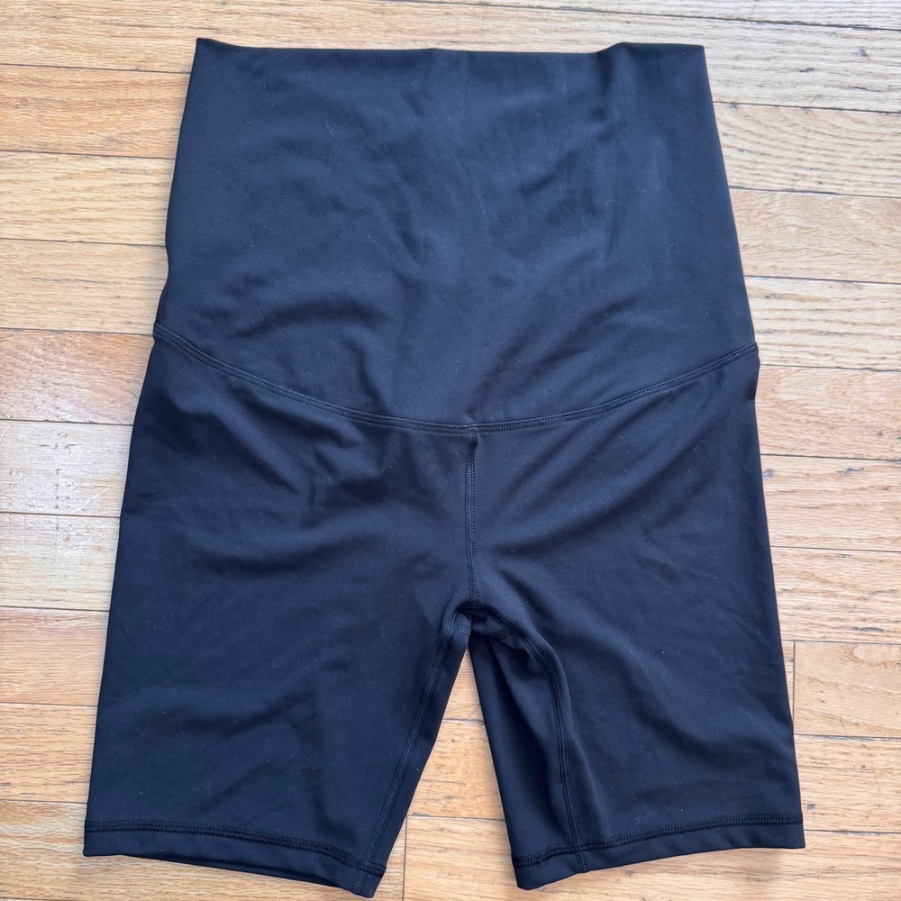 Isabel‎ by Ingrid & Isabel Maternity Over Belly Active Bike Shorts Black Medium